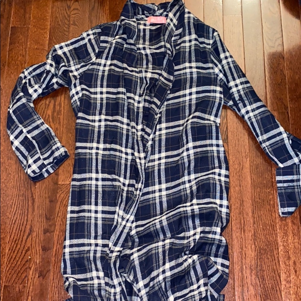 Lilly’s Kloset Plaid Maxi Duster Top in Navy